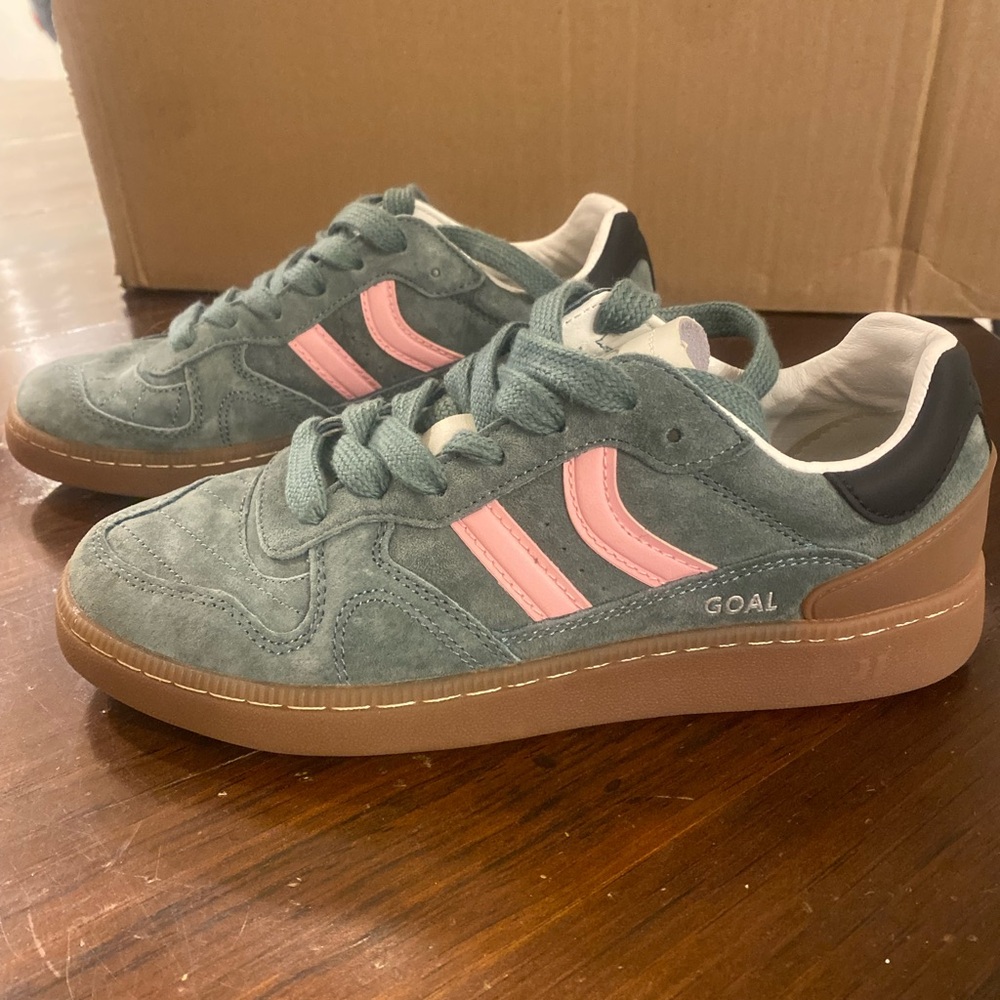 Coolway Women's Sneakers - Green and Pink